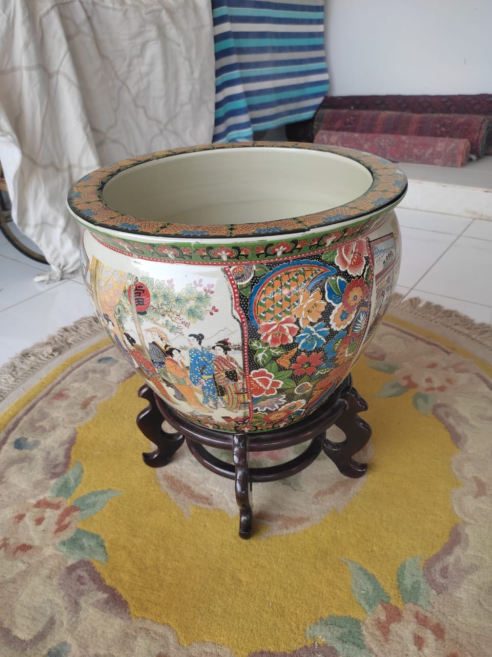 Vintage Chinese Planter-SoUnique.PK